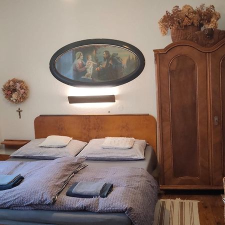 U Mushera Vrchlabí Esterno foto